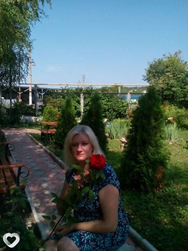 Юлия, 47, Луганске — анкета №808761