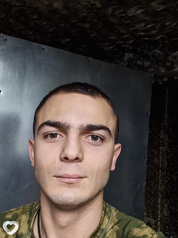 Александр, 22, Новоазовске — анкета №808792