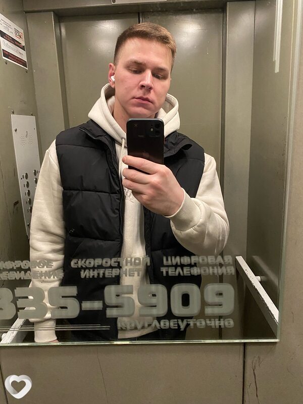 Артур, 23, Санкт-Петербурге — анкета №809531