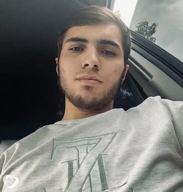 Максим, 24, Армавире — анкета №810939