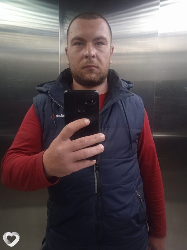 Кирилл, 30, Шахтах — анкета №810965