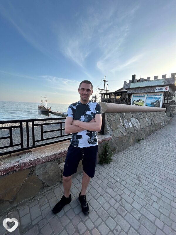 Евгений, 30, Краснодаре — анкета №811098