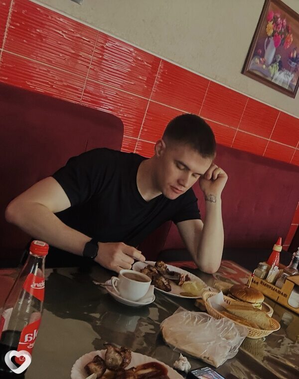 Дмитрий, 28, Рубцовске — анкета №811177