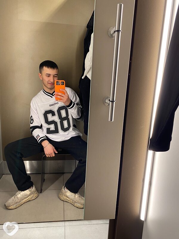 Нурик, 24, Москве — анкета №811393