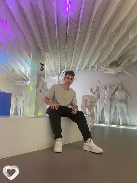 Владислав, 22, Москве — анкета №811896