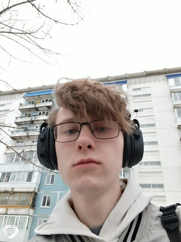 Кирилл, 21, Томске — анкета №812105