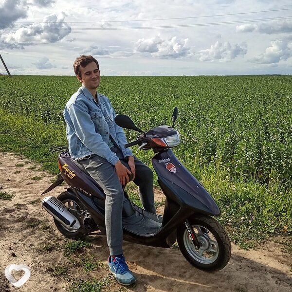 Илья, 23, Москве — анкета №813050