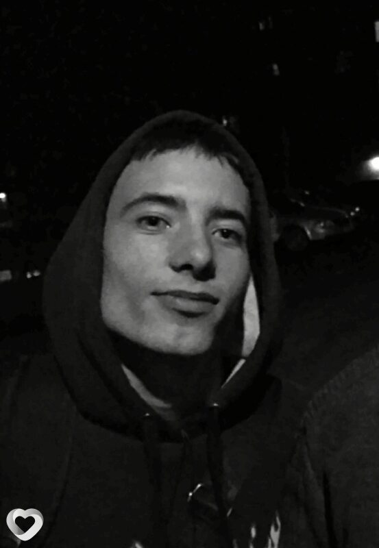 Максим, 25, Юрге — анкета №814595