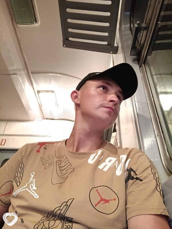 Александр, 25, Жодине — анкета №814569