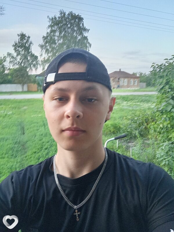 Никита, 26, Боброве — анкета №814718