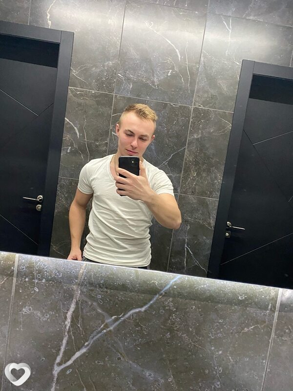 Александр, 26, Погар — анкета №814700