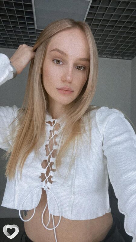 Ксю, 24, Ханты-Мансийске — анкета №815444