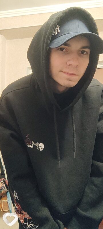 Андрюша, 23, Красноярске — анкета №815710
