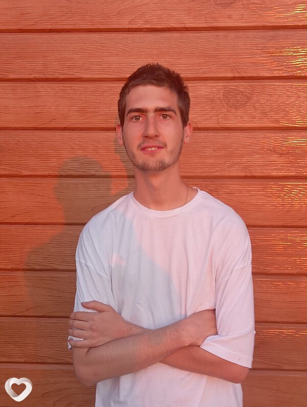 Антон, 21, Ульяновске — анкета №816932