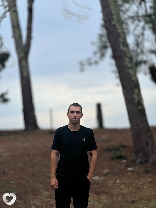 Эрик, 20, Сочи — анкета №817320
