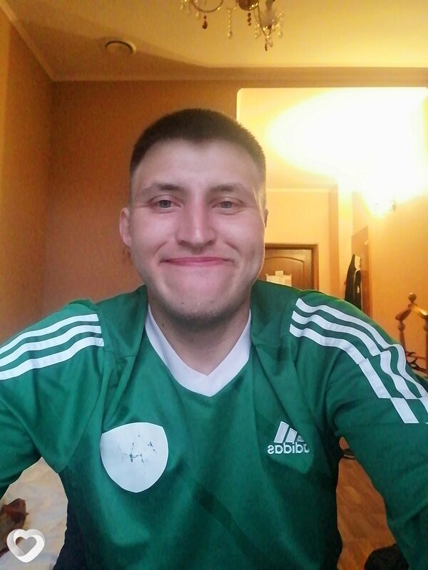 Вова Комолов, 24, Екатеринбурге — анкета №818065