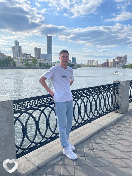 Александр, 25, Москве — анкета №818862