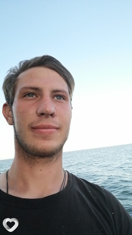 Данила, 22, Москве — анкета №818863