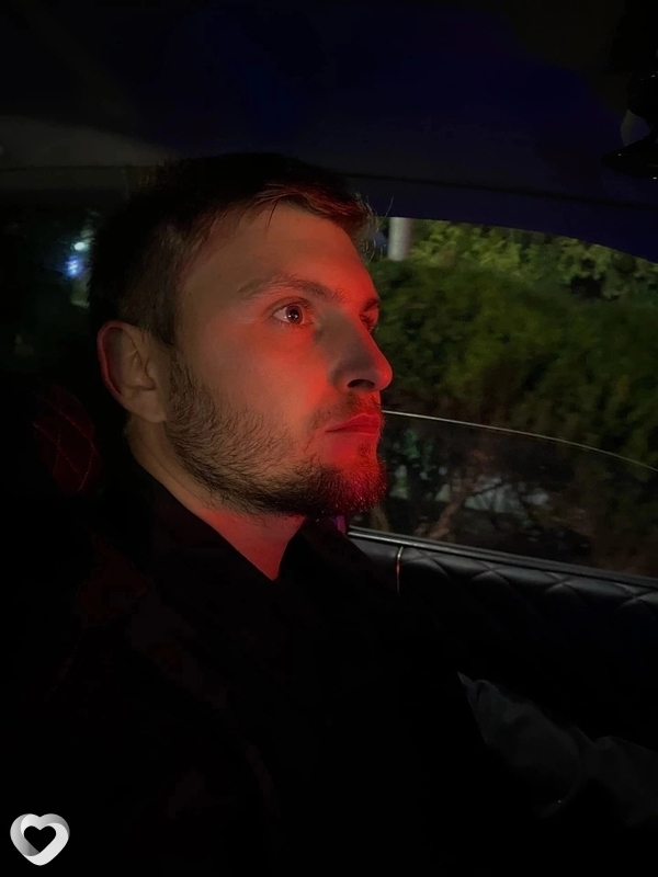 Виктор, 30, Адлер — анкета №819902