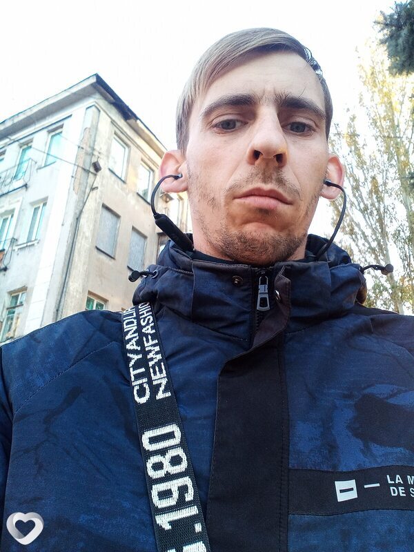 Павел, 33, Луганске — анкета №819415