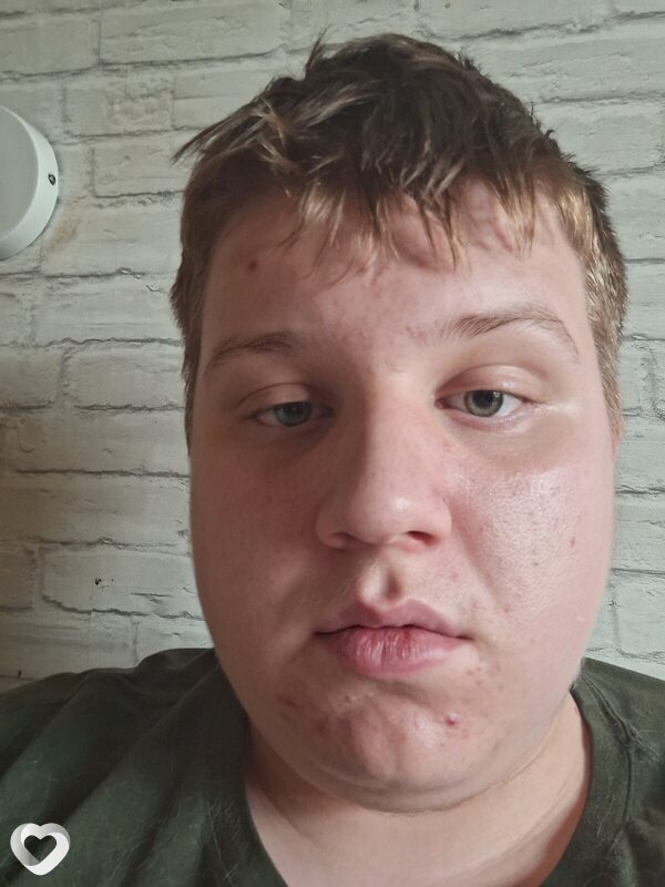 Николай, 21, Санкт-Петербурге — анкета №820196