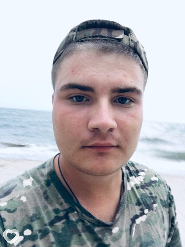 Кирилл, 27, Санкт-Петербурге — анкета №820447