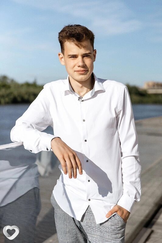 Кирилл, 22, Москве — анкета №820611