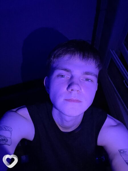 Даня, 22, Владимире — анкета №821152