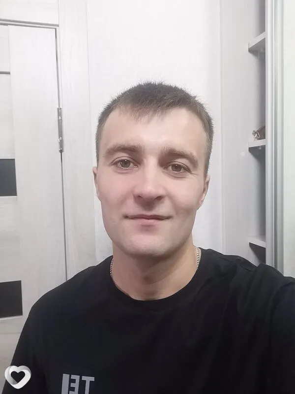 Артём, 29, Барнауле — анкета №821157