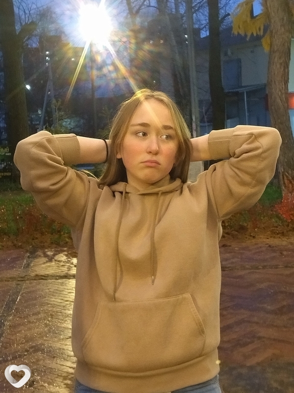 Ева, 21, Глазове — анкета №821236