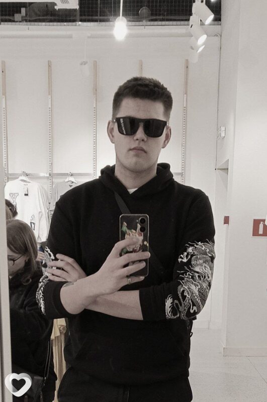 Иван, 21, Ярославле — анкета №821422