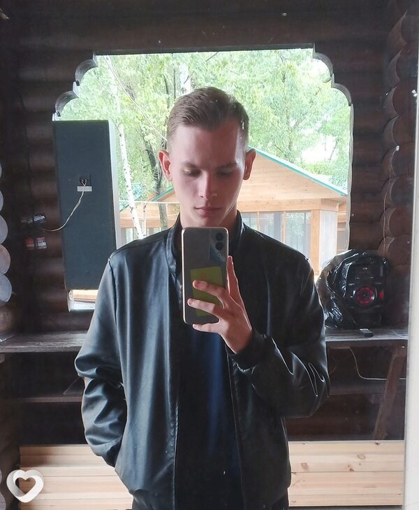 Андрей, 21, Сочи — анкета №821762