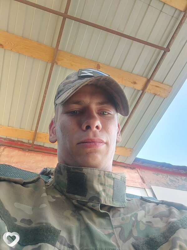 Кирилл, 22, Таганроге — анкета №821835
