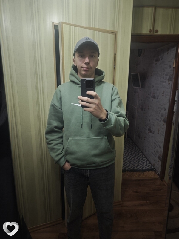 Захар, 20, Каменске-Уральском — анкета №821950