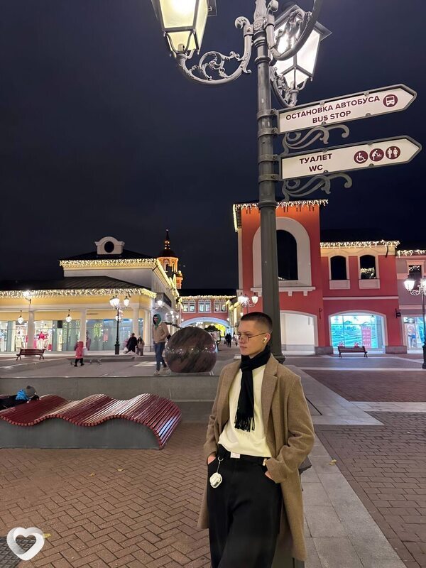 Марк, 20, Москве — анкета №822431