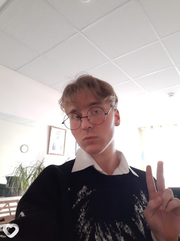 Vlad, 21, Москве — анкета №822410