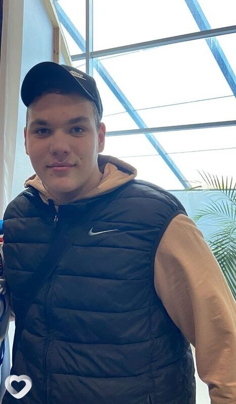 Денис, 20, Тольятти — анкета №822546