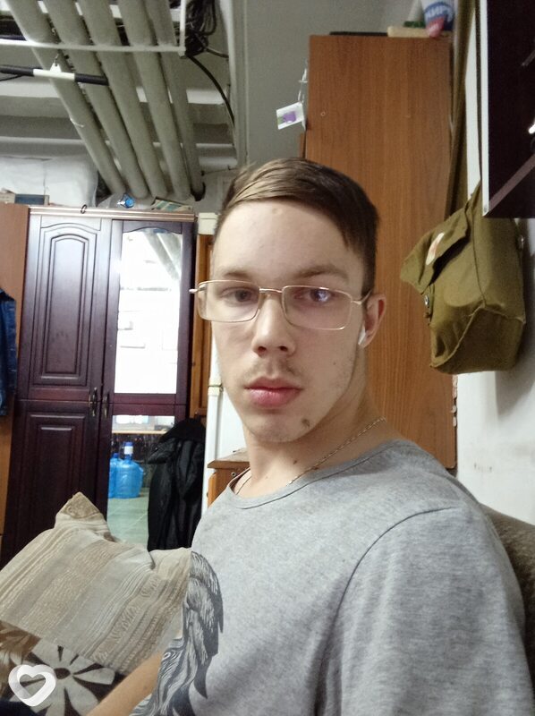 Алексей, 26, Кирове — анкета №825576