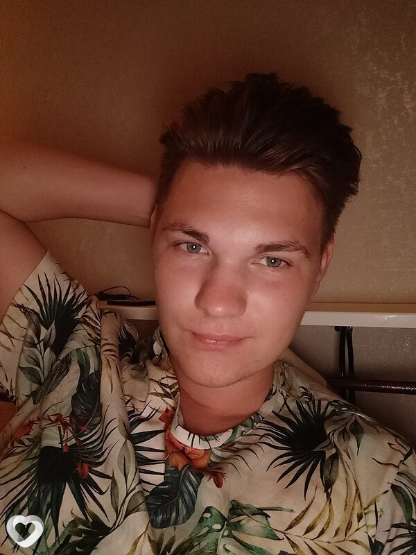 Сашенька, 21, Сыктывкаре — анкета №822796