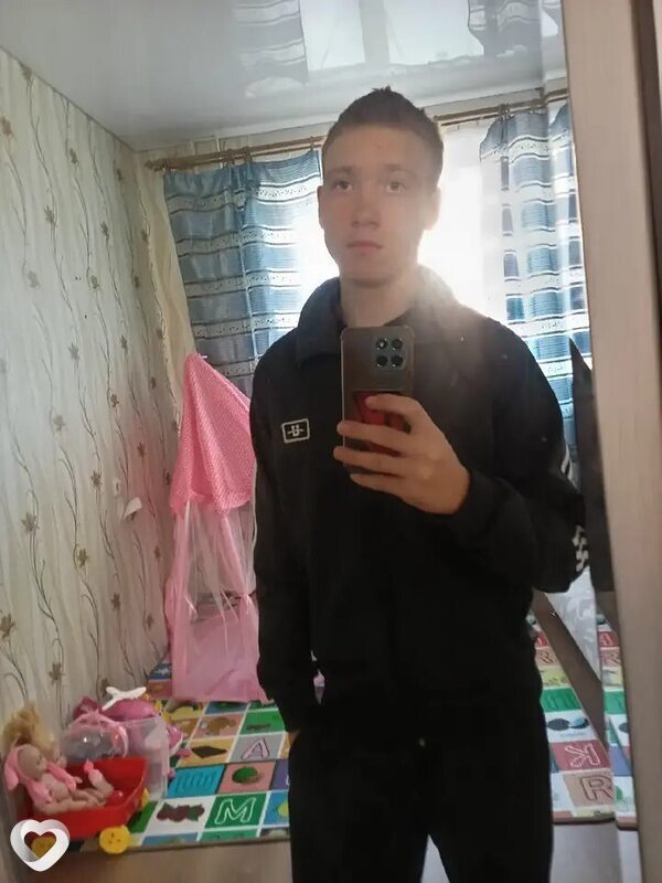 Федор, 24, Жлобине — анкета №822739