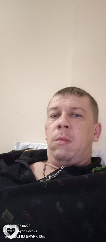 Антон, 39, Североуральске — анкета №823572