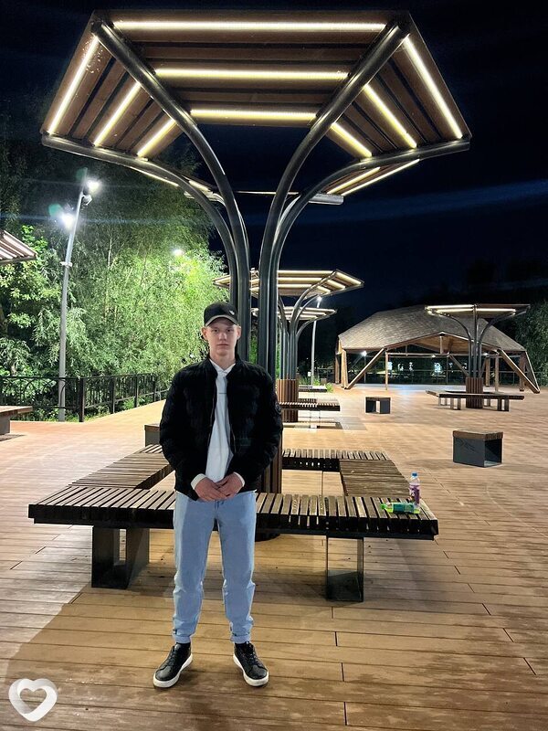 Andrey, 21, Магнитогорске — анкета №823726