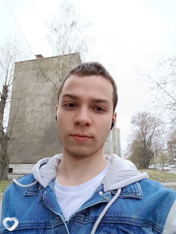 Артём, 24, Ачинске — анкета №823591