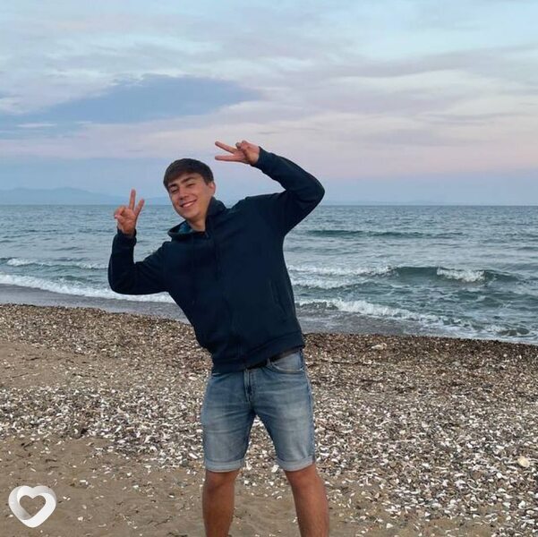 Данил, 23, Барнауле — анкета №823783