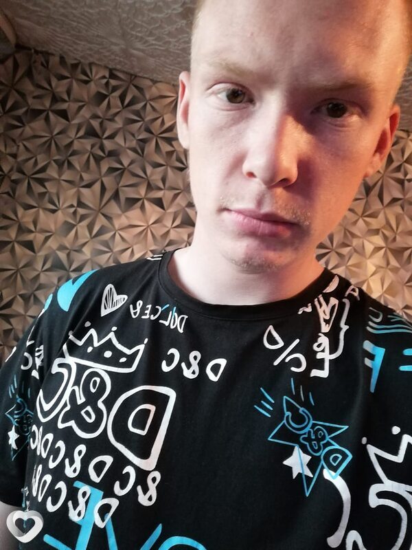 Илья, 22, Москве — анкета №823943