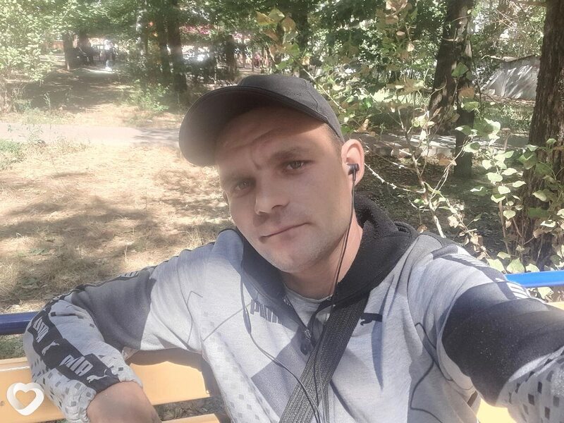 Илья, 34, Ростове-на-Дону — анкета №824335