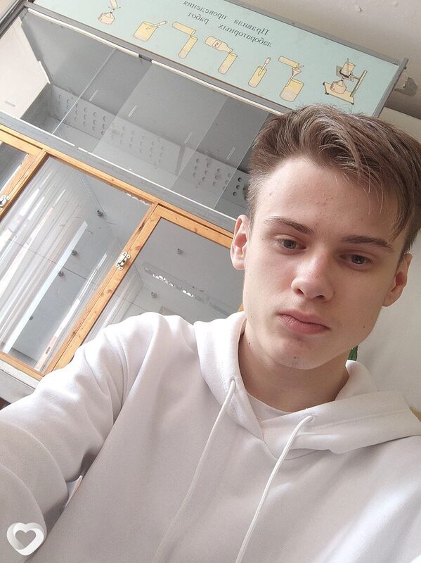 Андрей, 21, Курске — анкета №824662