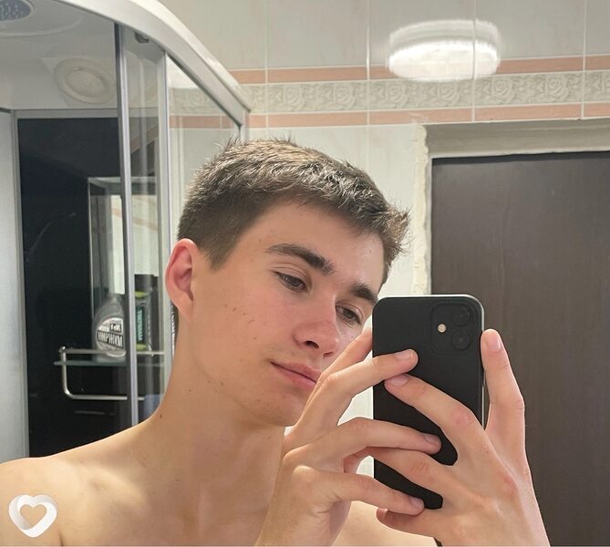 Денис, 23, Москве — анкета №825607