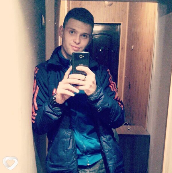 Анатолий, 27, Ульяновске — анкета №825640