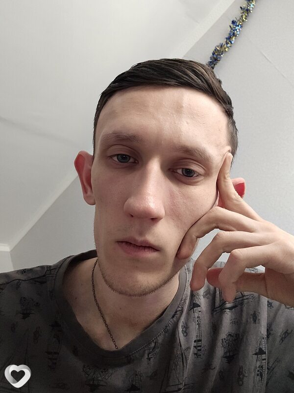 Александр, 22, Самаре — анкета №825666
